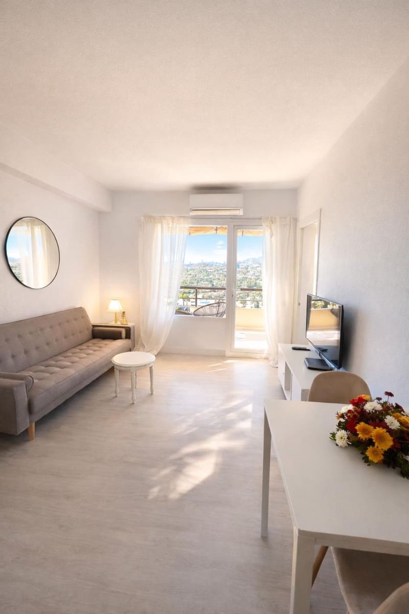 2 quarto Apartamento para venda em Nueva Andalucia com piscina garagem - 357 000 € (Ref: 9781273)