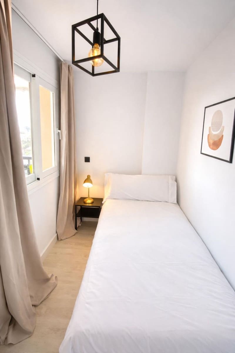 2 quarto Apartamento para venda em Nueva Andalucia com piscina garagem - 357 000 € (Ref: 9781273)