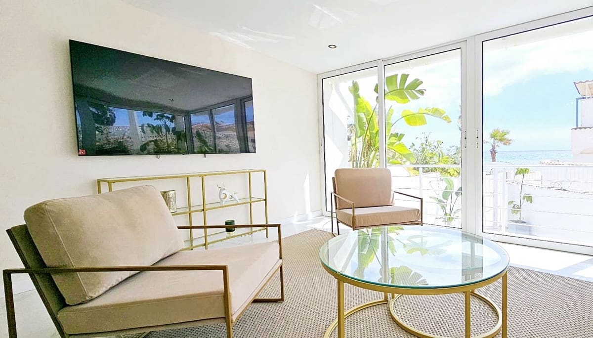 3 bedroom Semi-detached Villa for sale in Bahia Dorada with pool garage - € 1,190,000 (Ref: 9793524)