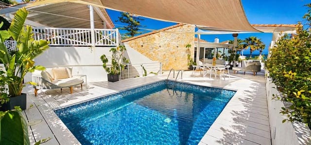 3 Zimmer Doppelhaus zu verkaufen in Bahía Dorada, Estepona mit Pool Garage - 1.190.000 € (Ref: 9793524)