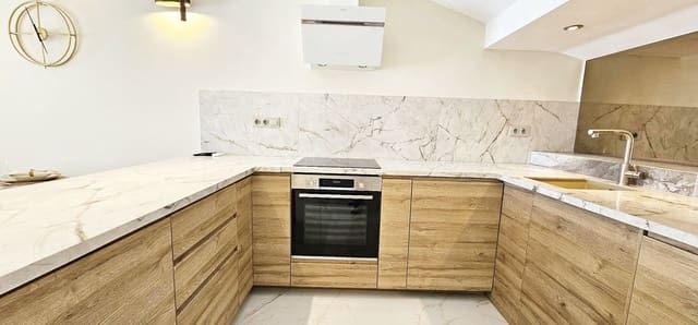 3 Zimmer Doppelhaus zu verkaufen in Bahía Dorada, Estepona mit Pool Garage - 1.190.000 € (Ref: 9793524)