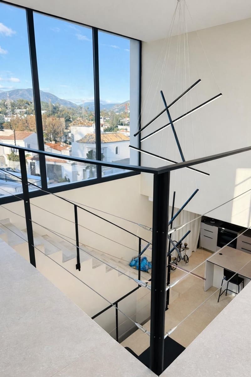 3 camera da letto Villa da affittare in Nueva Andalucia con piscina garage - 15.000 € (Rif: 9798057)