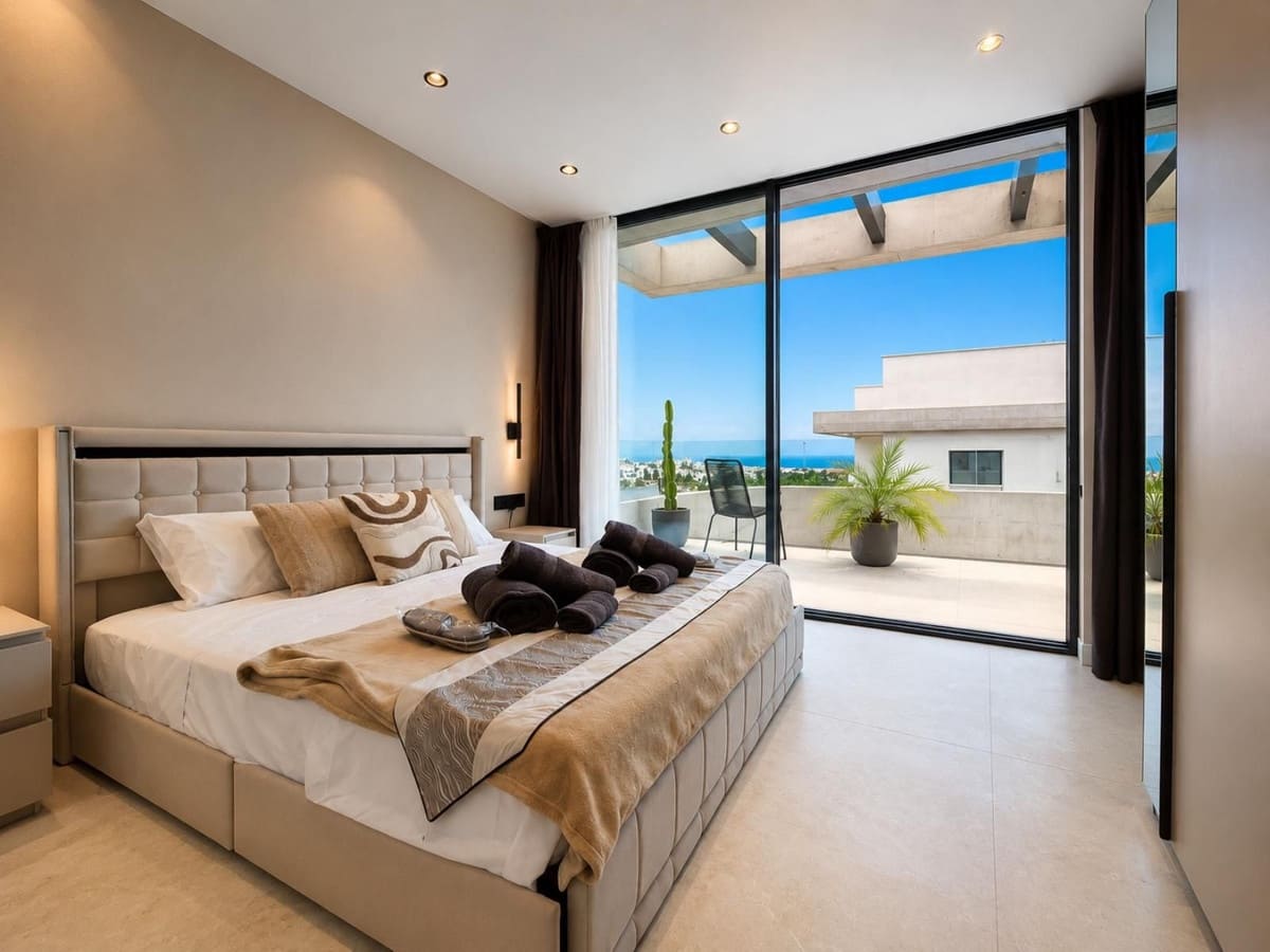 2 bedroom Villa for rent in Nueva Andalucia with pool garage - € 18,000 (Ref: 9798057)