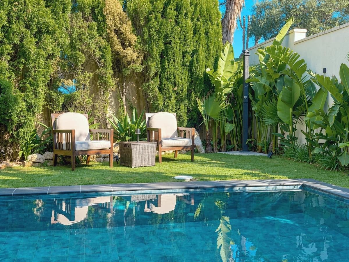 2 bedroom Villa for rent in Nueva Andalucia with pool garage - € 18,000 (Ref: 9798057)