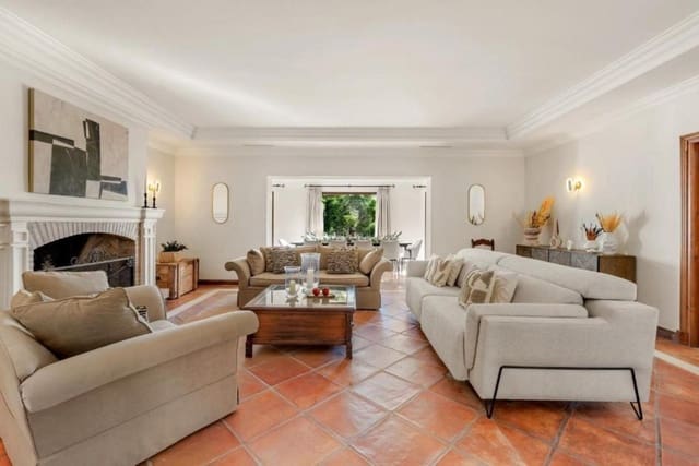 5 bedroom Villa for sale in La Zagaleta, Benahavís with pool garage - € 6,950,000 (Ref: 9802532)