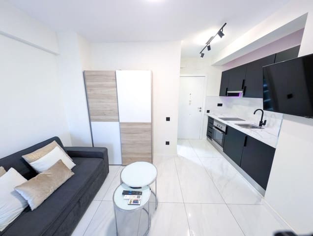 1 soverom Studio til salgs i Nueva Andalucia, Marbella med svømmebasseng garasje - € 275 000 (Ref: 9824624)