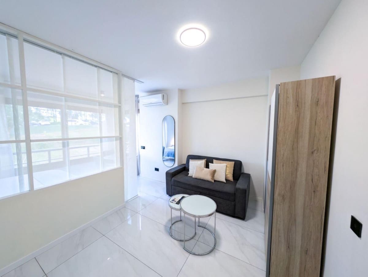 1 camera da letto Monolocale in vendita in Nueva Andalucia con piscina garage - 275.000 € (Rif: 9824624)