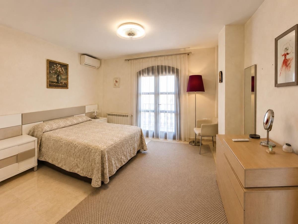 5 camera da letto Villa in vendita in Guadalmina con piscina garage - 1.450.000 € (Rif: 9932712)
