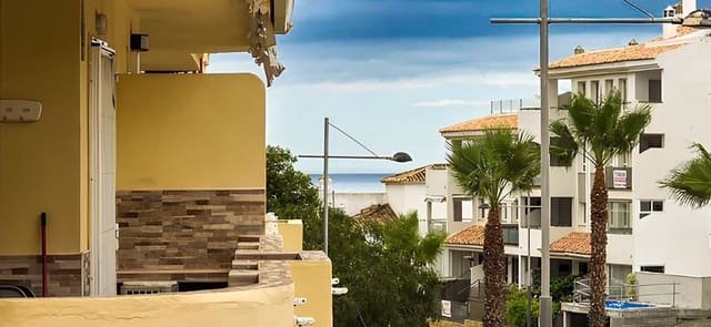 2 sovrum Lägenhet för semesterbostäder i Manilva med pool garage - 550 € (Ref: 9939284)