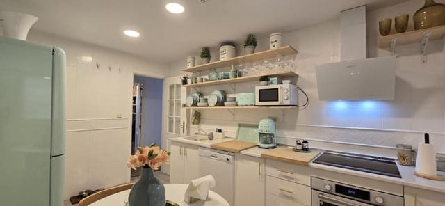 1 soveværelse Lejlighed til salg i Nueva Andalucia, Marbella med swimmingpool garage - € 349.000 (Ref: 9944363)