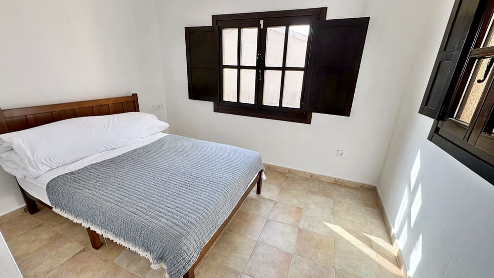 1 bedroom Villa for sale in Hacienda del Alamo with pool garage - € 149,950 (Ref: 10014234)