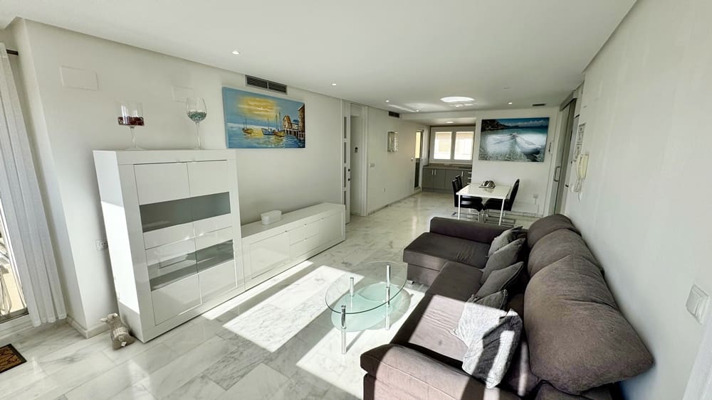 Apartamento de 2 habitaciones en Hacienda del Alamo en venta con piscina garaje - 199.950 € (Ref: 10021444)