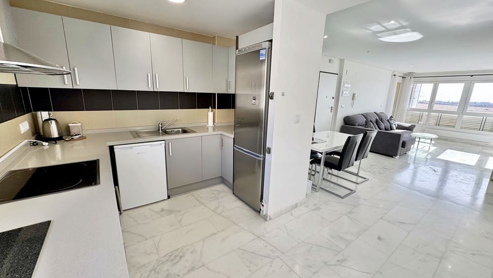 Apartamento de 2 habitaciones en Hacienda del Alamo en venta con piscina garaje - 199.950 € (Ref: 10021444)