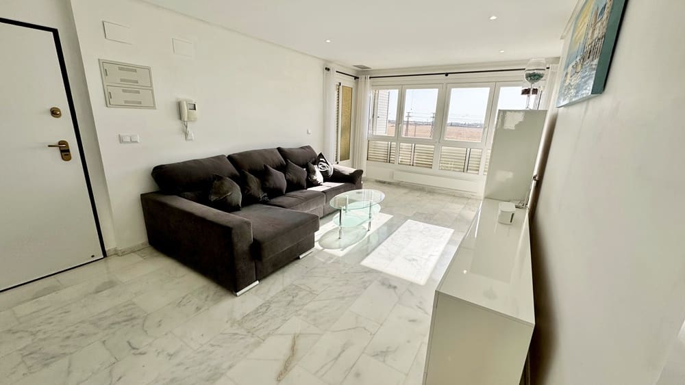 Apartamento de 2 habitaciones en Hacienda del Alamo en venta con piscina garaje - 199.950 € (Ref: 10021444)