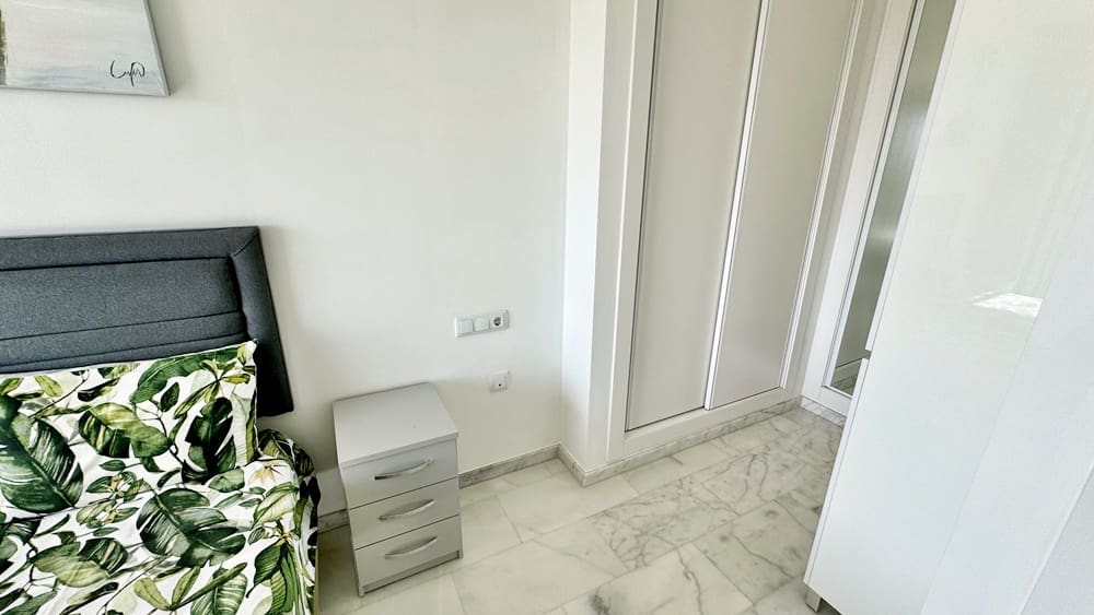 Apartamento de 2 habitaciones en Hacienda del Alamo en venta con piscina garaje - 199.950 € (Ref: 10021444)