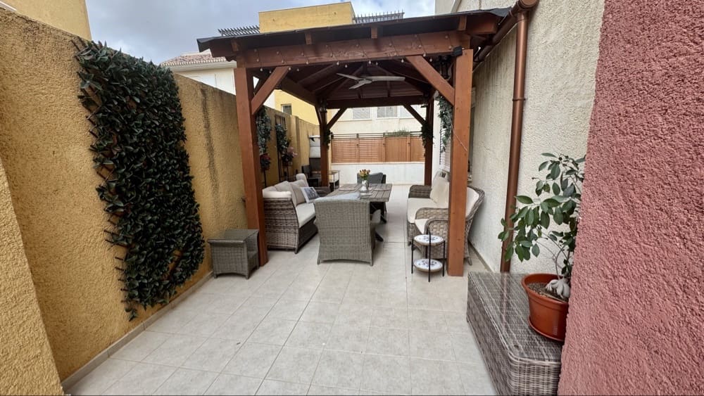 3 bedroom Apartment for sale in Hacienda del Alamo with pool garage - € 259,950 (Ref: 10024798)