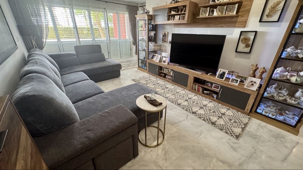 3 bedroom Apartment for sale in Hacienda del Alamo with pool garage - € 259,950 (Ref: 10024798)