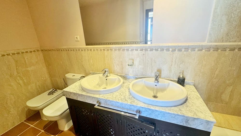 2 bedroom Apartment for sale in Hacienda del Alamo with pool garage - € 174,950 (Ref: 10024802)