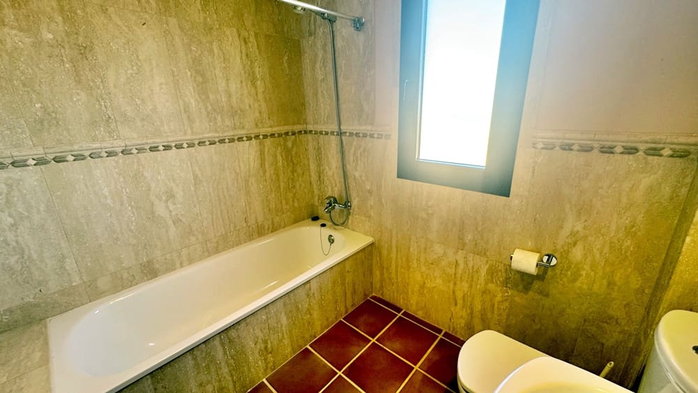 2 bedroom Apartment for sale in Hacienda del Alamo with pool garage - € 174,950 (Ref: 10024802)