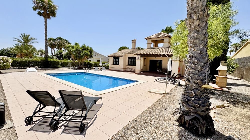 Chalet de 3 habitaciones en Hacienda del Alamo en venta con piscina garaje - 455.000 € (Ref: 10026255)