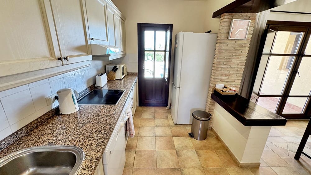 Chalet de 3 habitaciones en Hacienda del Alamo en venta con piscina garaje - 455.000 € (Ref: 10026255)