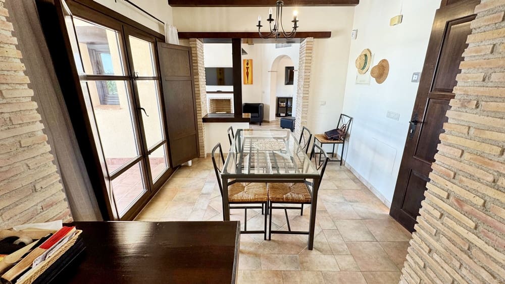 Chalet de 3 habitaciones en Hacienda del Alamo en venta con piscina garaje - 455.000 € (Ref: 10026255)
