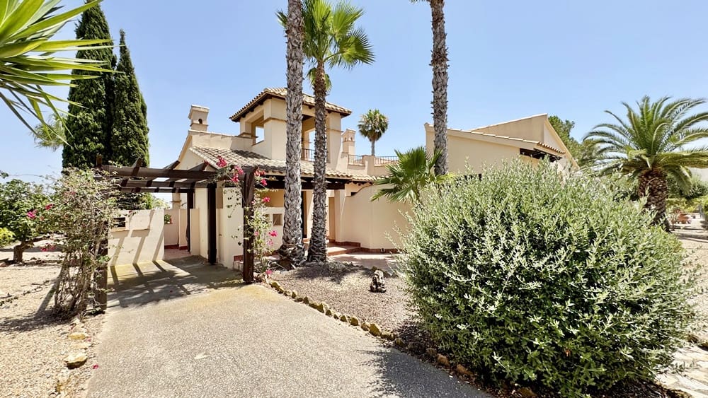 Chalet de 3 habitaciones en Hacienda del Alamo en venta con piscina garaje - 455.000 € (Ref: 10026255)