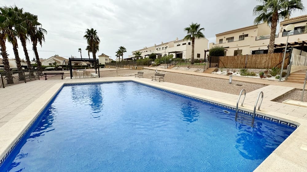 3 sovrum Villa till salu i Hacienda del Alamo med pool garage - 335 000 € (Ref: 10054335)