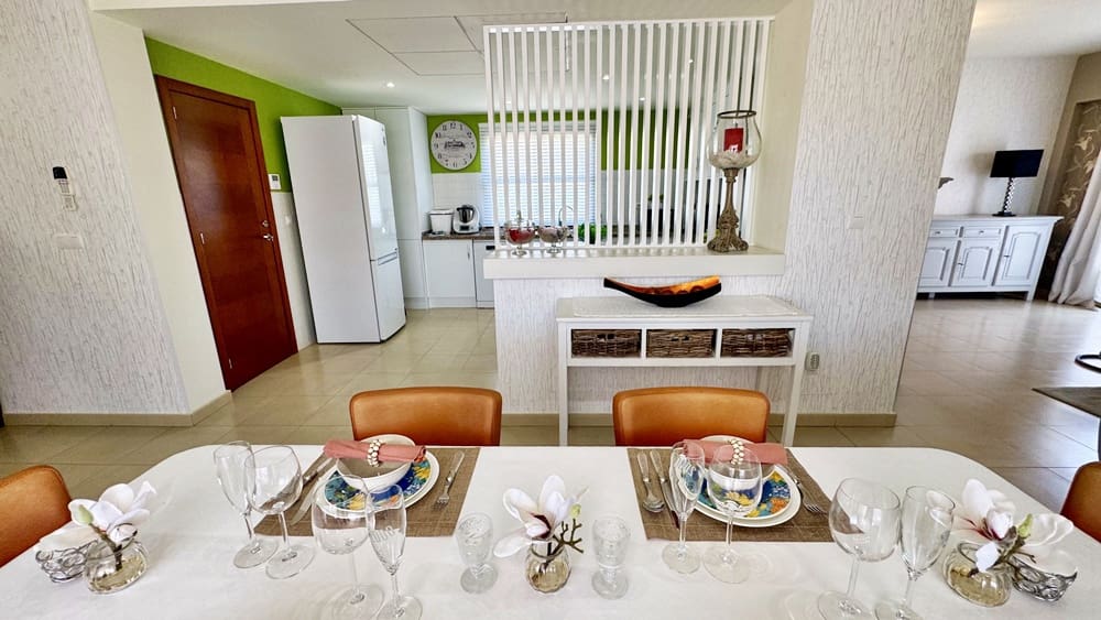 3 makuuhuone Huvila myytävänä paikassa Hacienda del Alamo mukana uima-altaan 
autotalli - 595 000 € (Ref: 10070194)
