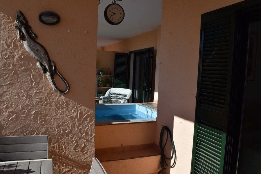 2 chambre Villa/Maison à vendre à Hacienda del Alamo avec piscine garage - 151 998 € (Ref: 10076986)