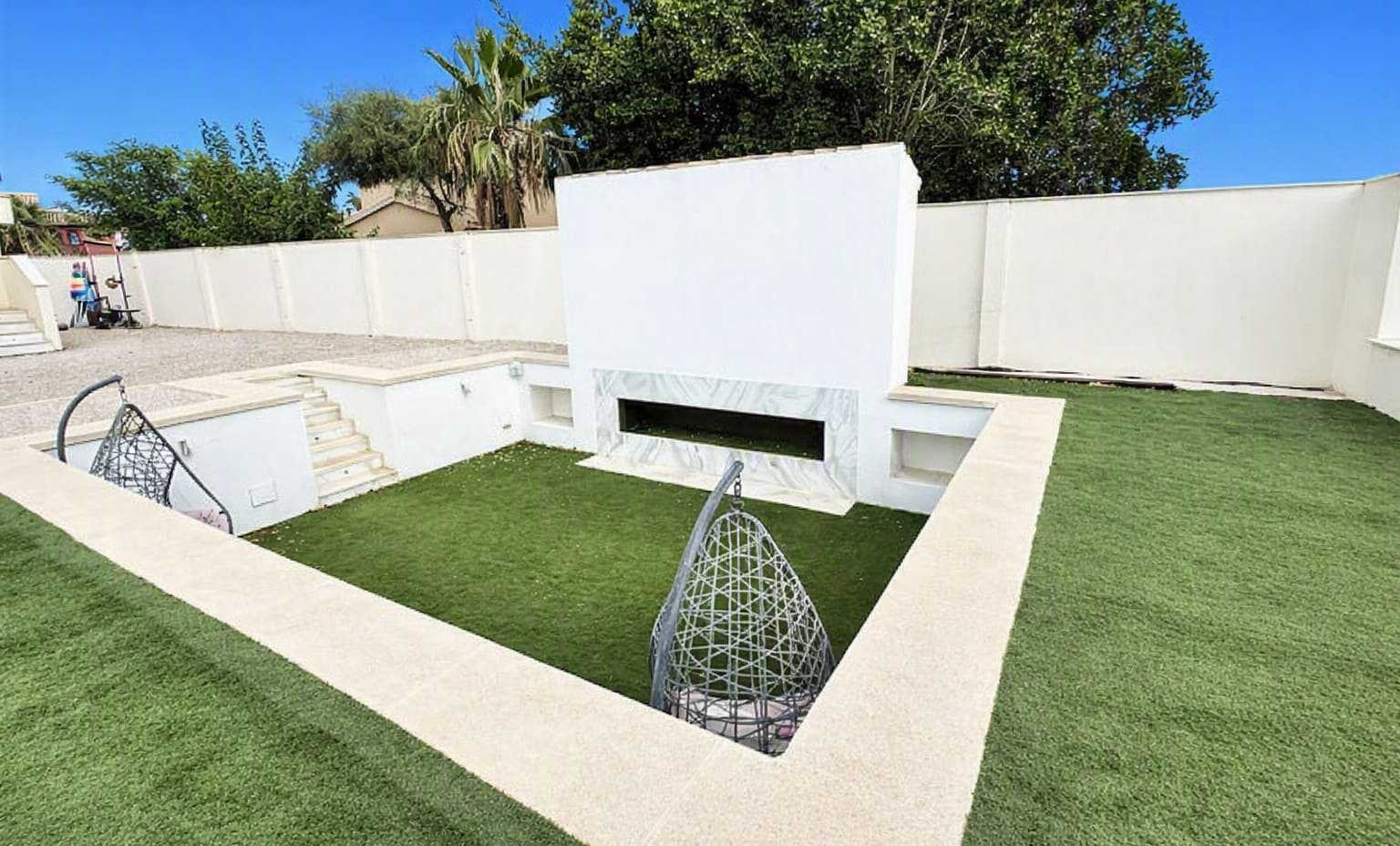 Chalet de 4 habitaciones en Hacienda del Alamo en venta con piscina garaje - 695.000 € (Ref: 10076999)