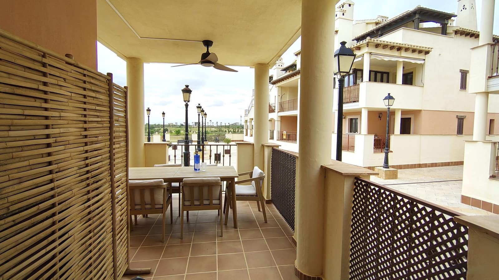 2 sovrum Lägenhet till salu i Hacienda del Alamo med garage - 164 500 € (Ref: 10081506)