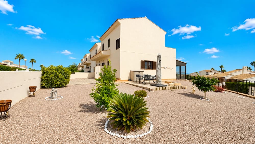 3 quarto Moradia para venda em Hacienda del Alamo com piscina garagem - 335 000 € (Ref: 10081508)