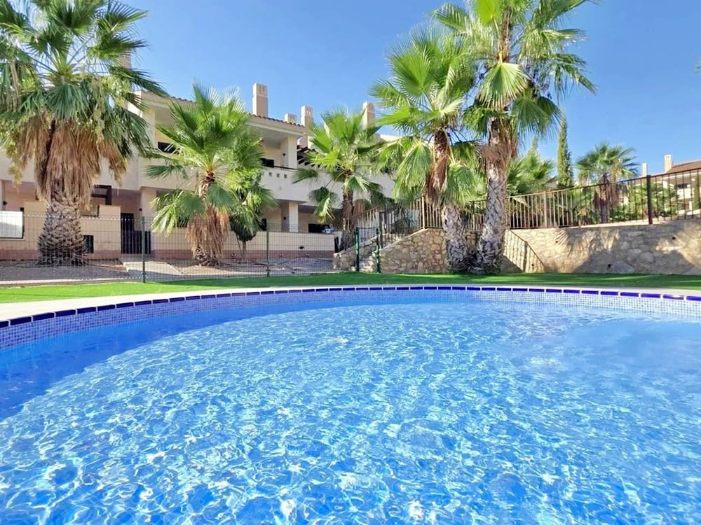 2 soveværelse Lejlighed til salg i Hacienda del Alamo med swimmingpool garage - € 185.000 (Ref: 10082169)