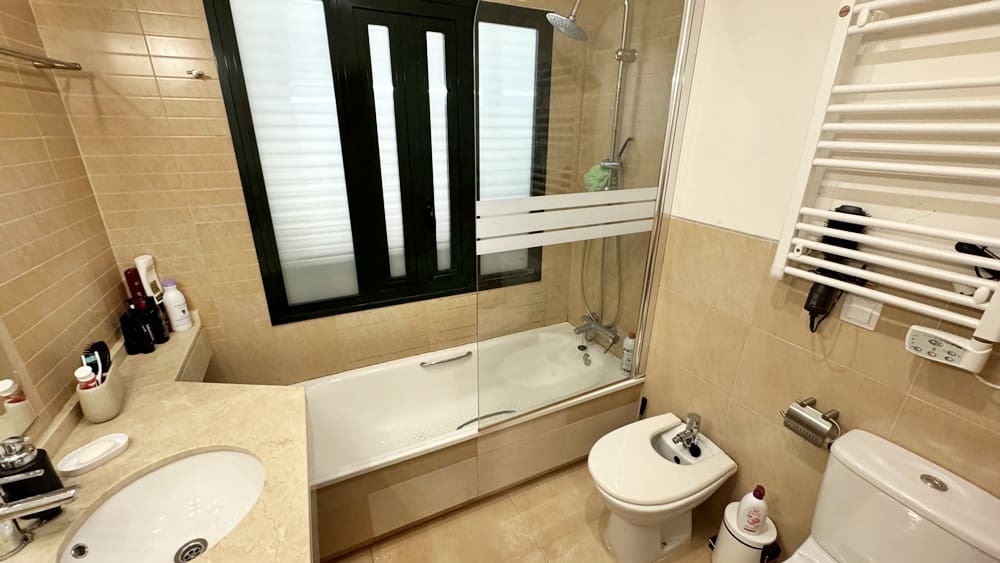 2 soveværelse Lejlighed til salg i Hacienda del Alamo med swimmingpool garage - € 139.950 (Ref: 10091512)