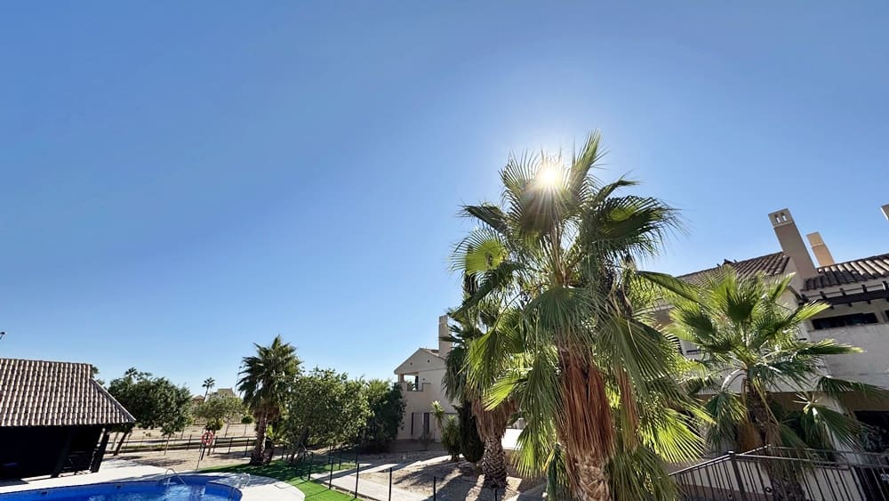 2 soveværelse Lejlighed til salg i Hacienda del Alamo med swimmingpool garage - € 139.950 (Ref: 10091512)