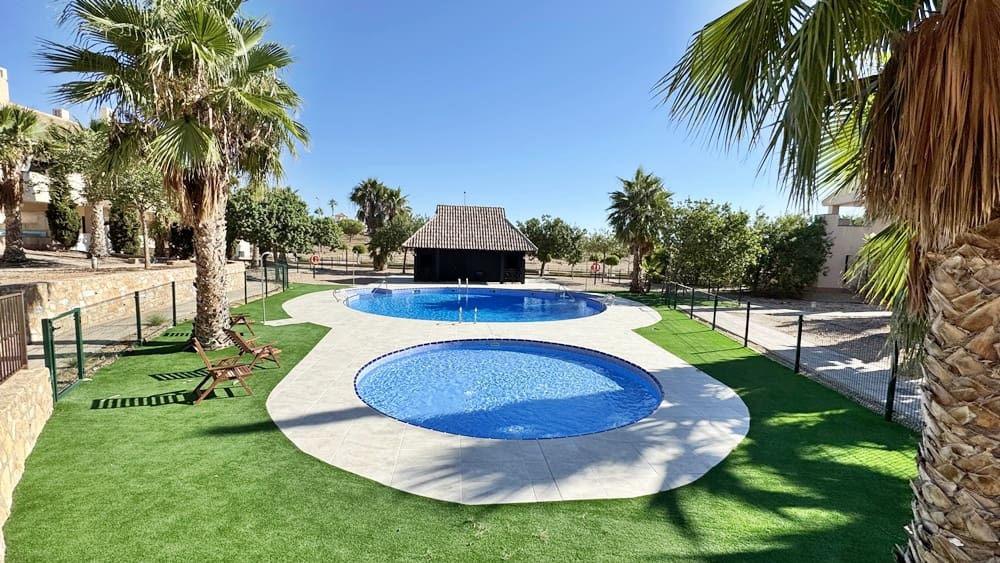 2 soveværelse Lejlighed til salg i Hacienda del Alamo med swimmingpool garage - € 139.950 (Ref: 10091512)
