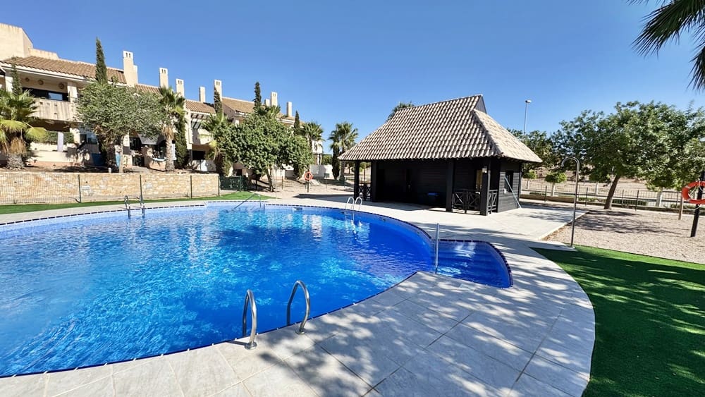 2 soveværelse Lejlighed til salg i Hacienda del Alamo med swimmingpool garage - € 139.950 (Ref: 10091512)