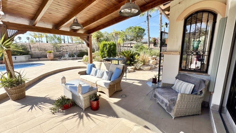 3 soveværelse Lejlighed til salg i Hacienda del Alamo med swimmingpool garage - € 499.950 (Ref: 10095359)