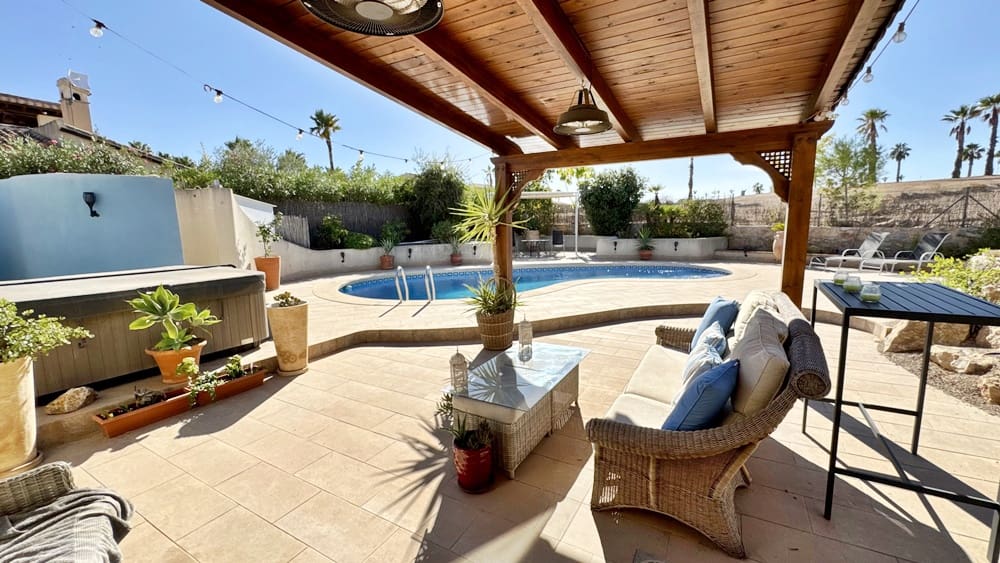 3 soveværelse Lejlighed til salg i Hacienda del Alamo med swimmingpool garage - € 499.950 (Ref: 10095359)