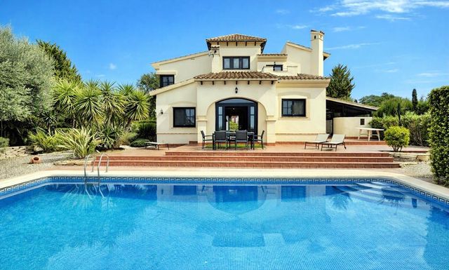 2 slaapkamer Villa te koop in Hacienda del Alamo, Fuente Alamo de Murcia met zwembad garage - € 455.000 (Ref: 10120263)