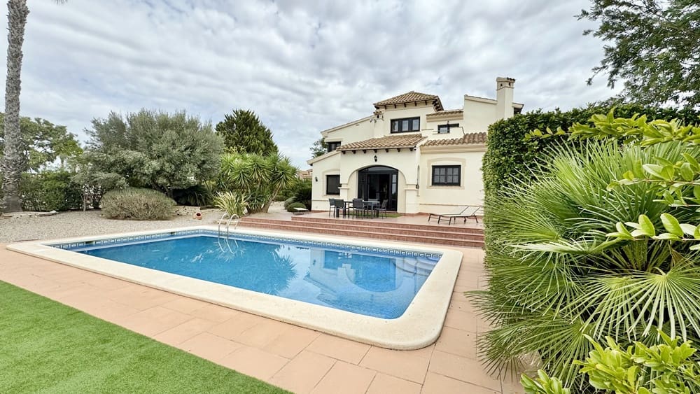 2 slaapkamer Villa te koop in Hacienda del Alamo met zwembad garage - € 455.000 (Ref: 10120263)