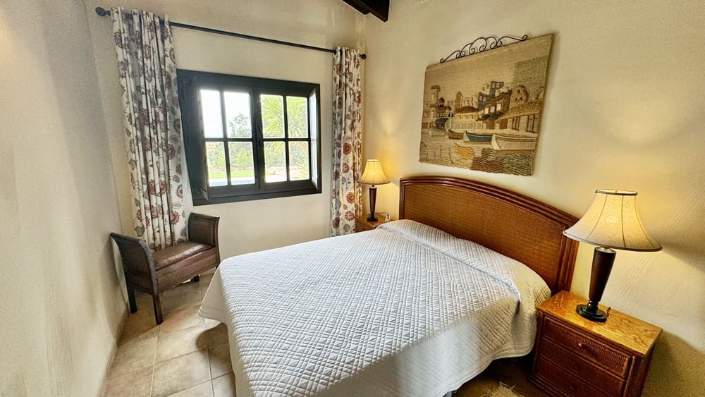 2 slaapkamer Villa te koop in Hacienda del Alamo met zwembad garage - € 455.000 (Ref: 10120263)