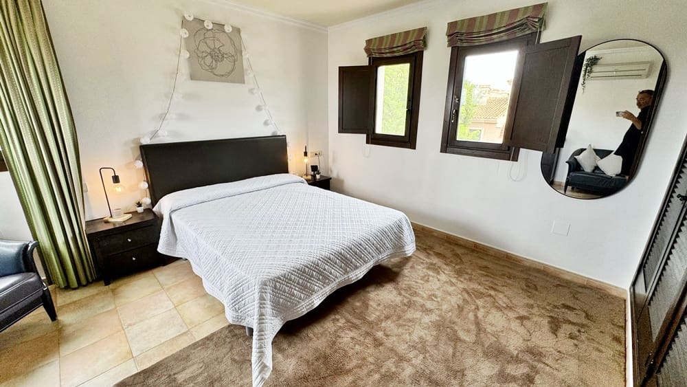 2 slaapkamer Villa te koop in Hacienda del Alamo met zwembad garage - € 455.000 (Ref: 10120263)