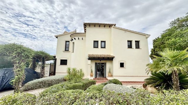 2 slaapkamer Villa te koop in Hacienda del Alamo, Fuente Alamo de Murcia met zwembad garage - € 455.000 (Ref: 10120263)