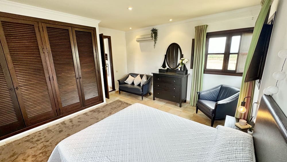2 slaapkamer Villa te koop in Hacienda del Alamo met zwembad garage - € 455.000 (Ref: 10120263)