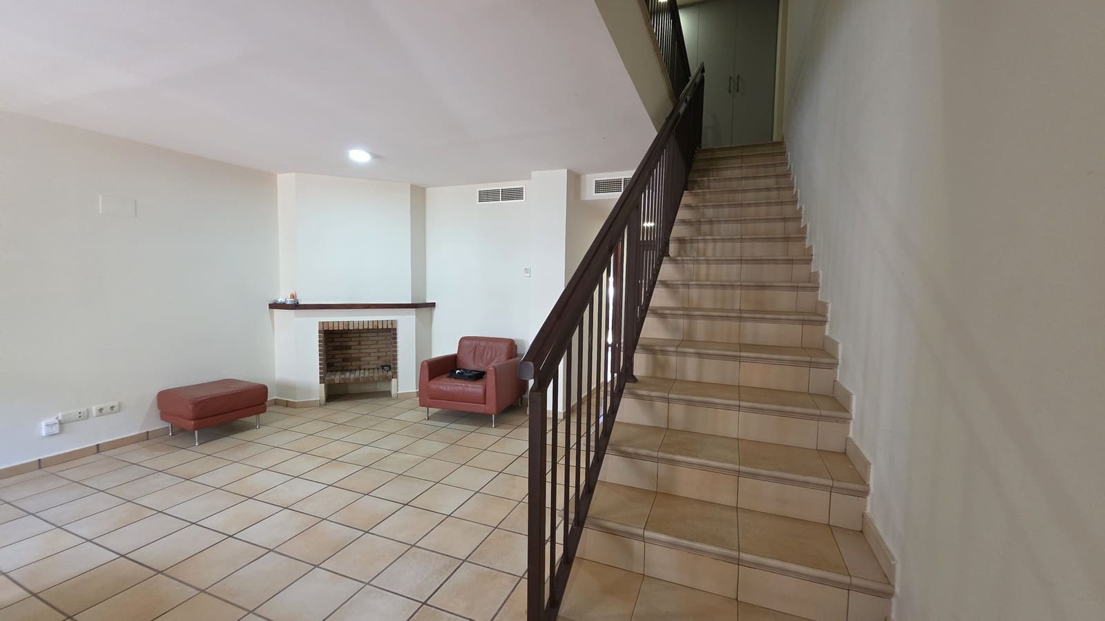 Chalet de 3 habitaciones en Hacienda del Alamo en venta con piscina garaje - 190.000 € (Ref: 10136315)