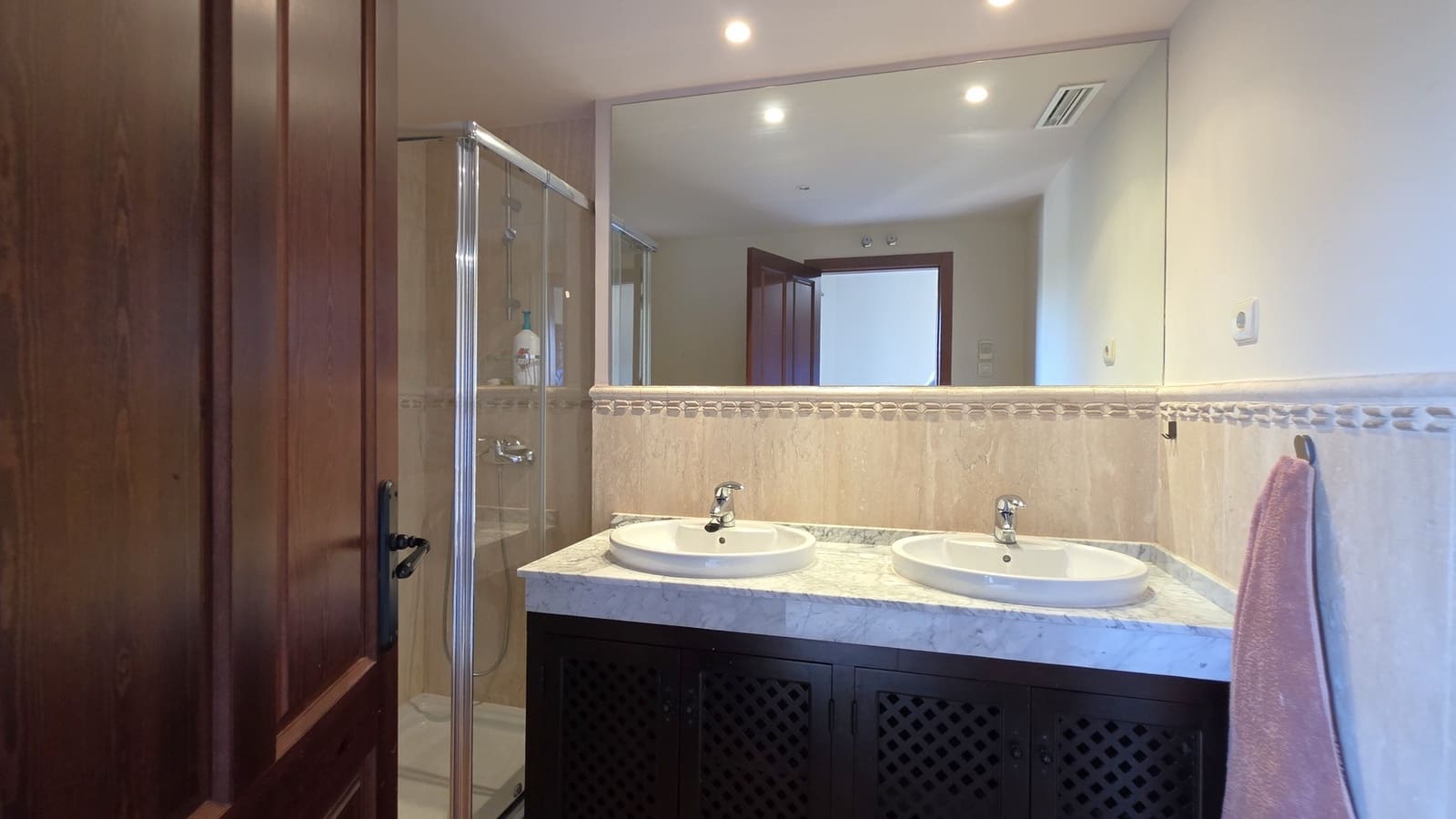 Chalet de 3 habitaciones en Hacienda del Alamo en venta con piscina garaje - 190.000 € (Ref: 10136315)