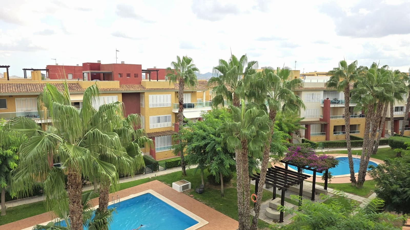 2 Zimmer Apartment zu verkaufen in Hacienda del Alamo mit Pool Garage - 229.000 € (Ref: 10139689)