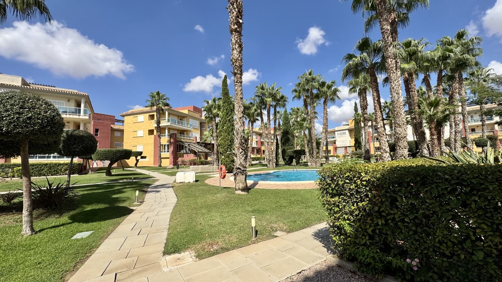 2 Zimmer Apartment zu verkaufen in Hacienda del Alamo mit Pool Garage - 229.000 € (Ref: 10139689)